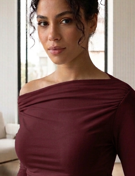 Basic offshoulder top